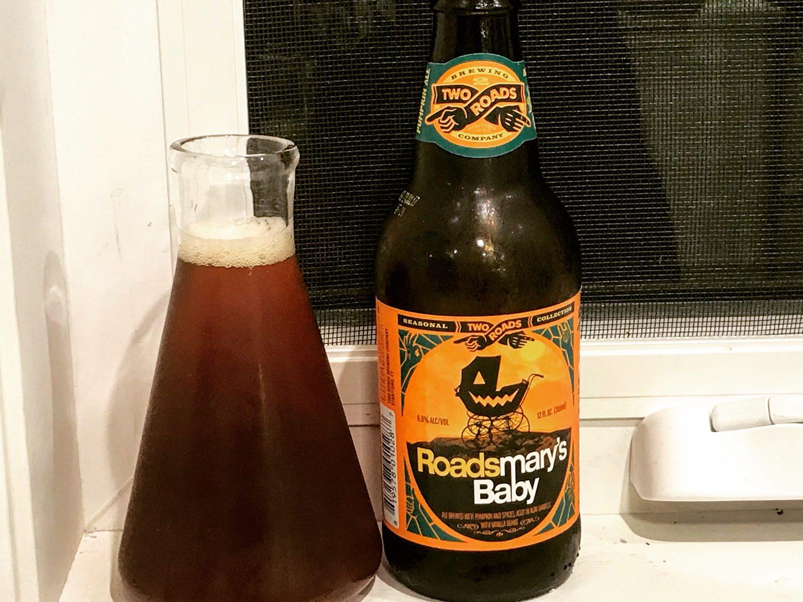 Two Roads Brewing Company: Roadsmary's Baby